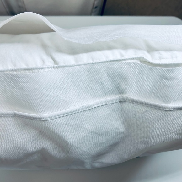 QUINCE Luxe Goose Down Pillow Firm/Extra Firm Standard 9483 - Picture 11 of 13